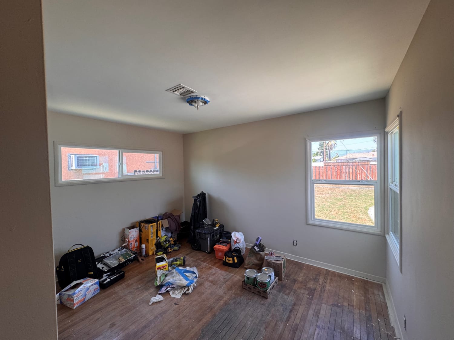 Cost to paint house complete interior exterior finished