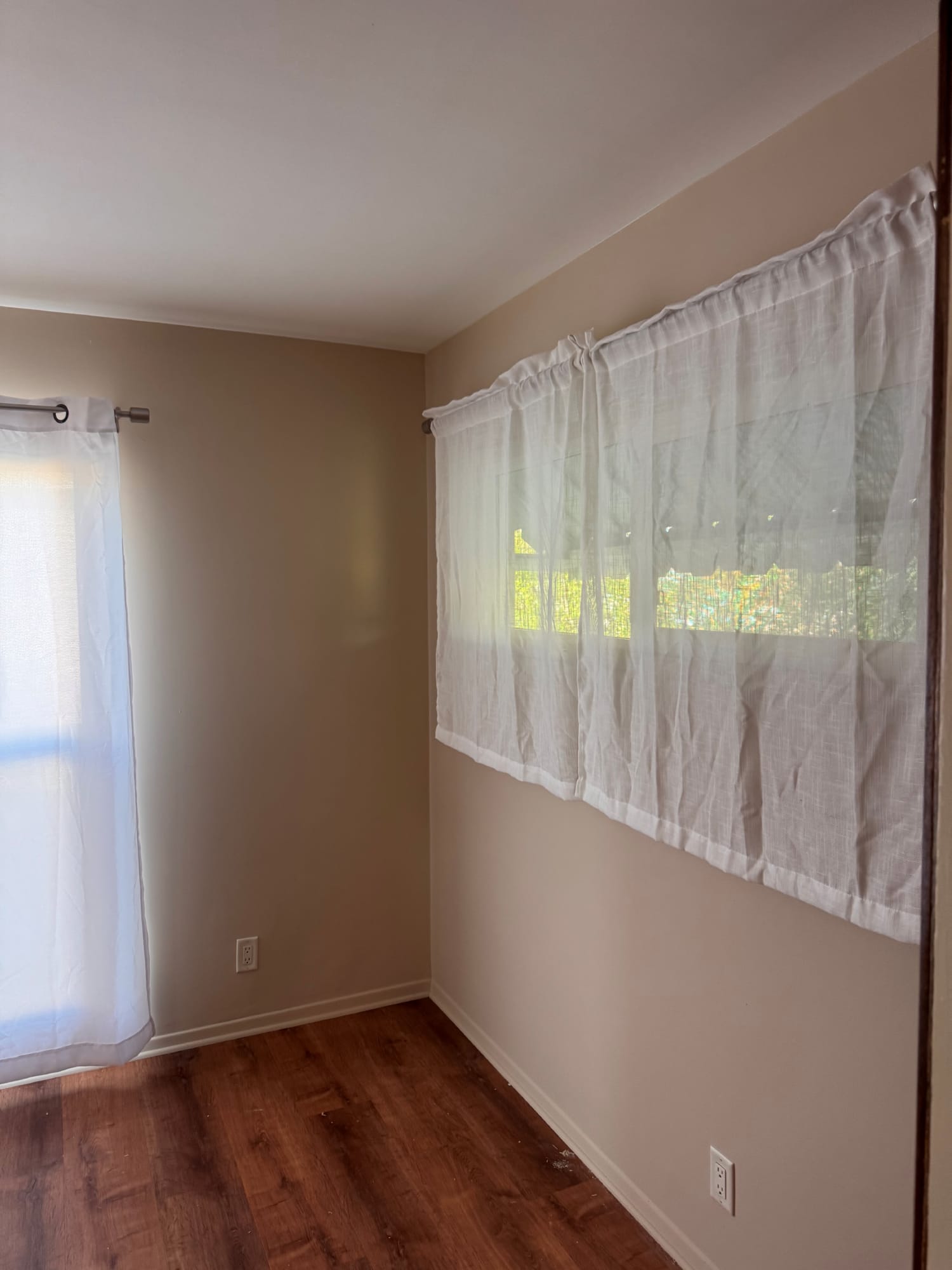 Professional painter crew working on house exterior