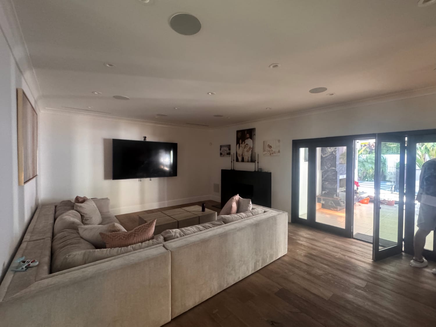 Professional painter charges completed quality results