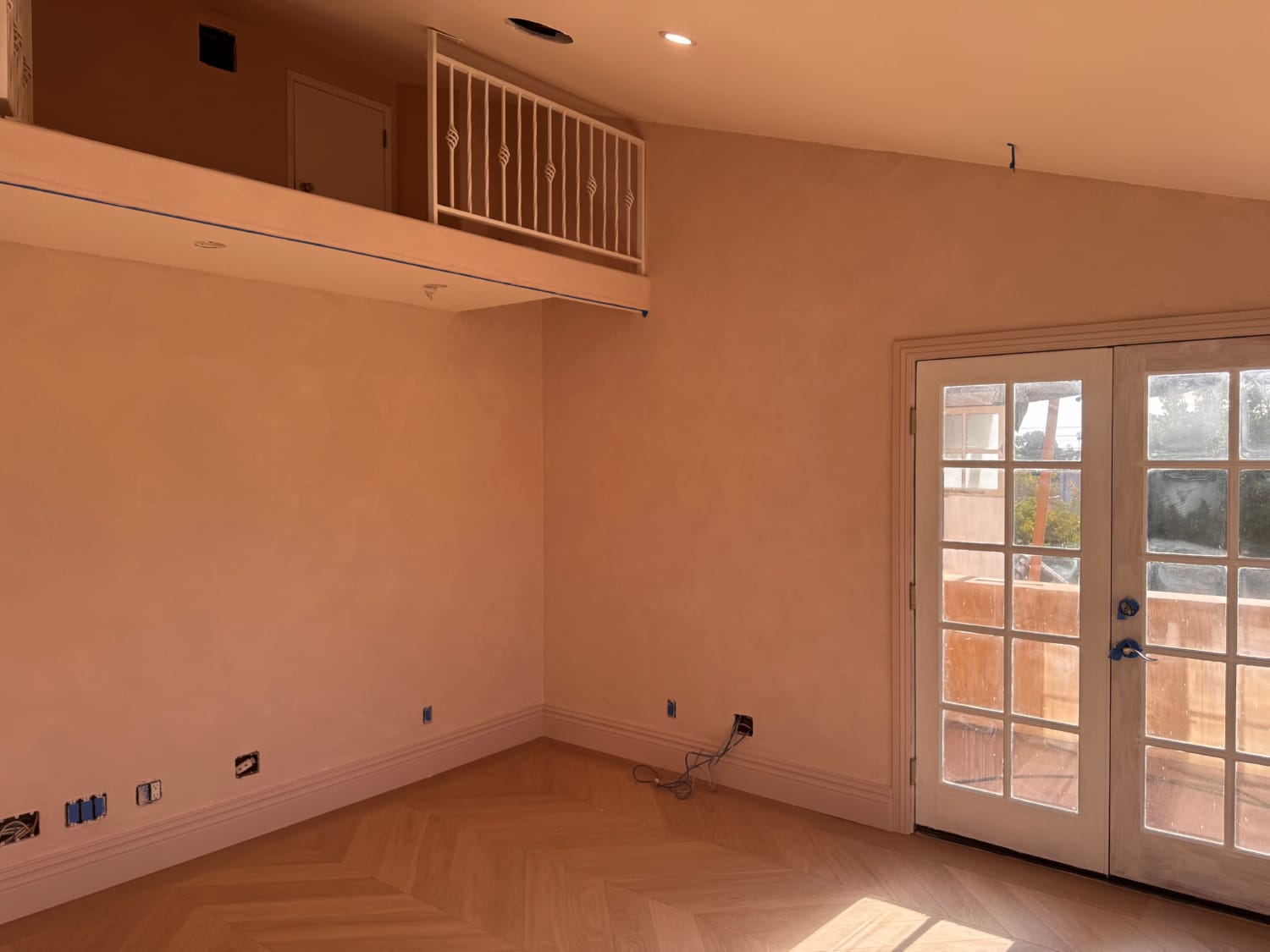 Limewash Painting – photo № 1